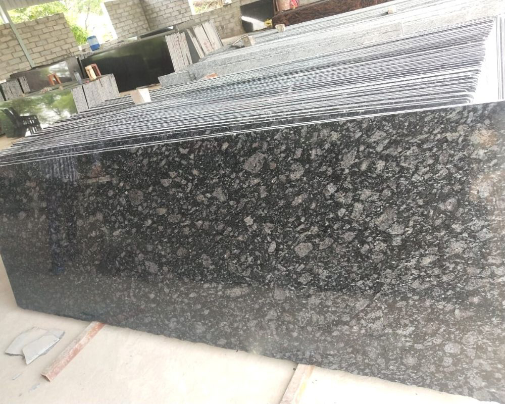 Cobbles Blue Granite - Image 2