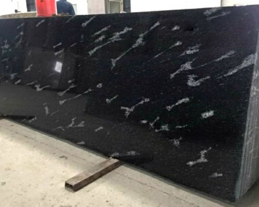 Fish Black Granite - Image 4