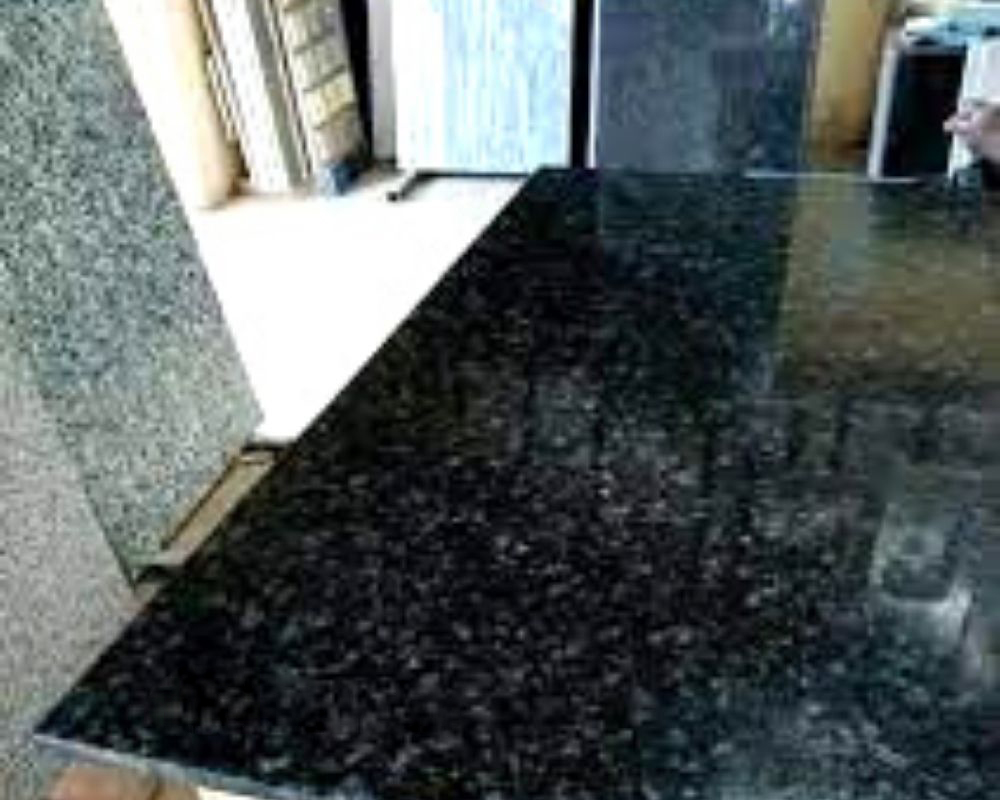Ruby Black Granite - Image 3